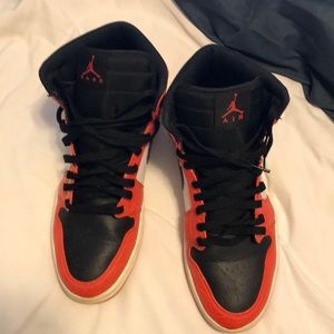 Jordan 1 mid ‘Rare Air’ max orange